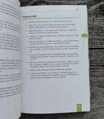 Jedlé mesto - Vyjdite do ulíc - Kazda - predaj kníh - 1 ks