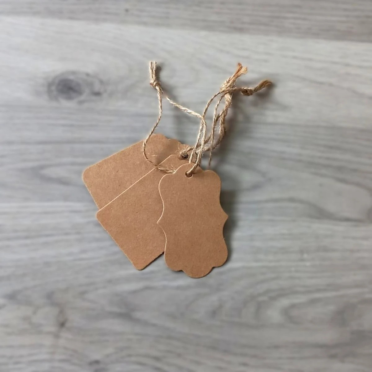 Menovka na darčeky - prírodné doplnky k darčekom - 1 ks