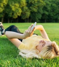 Trávnik univerzálny tmavozelený Premium Profi Line - osivo Kiepenkerl - zmes - 1 kg