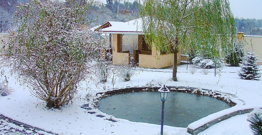Na zimu treba pripraviť aj okrasné jazierko 